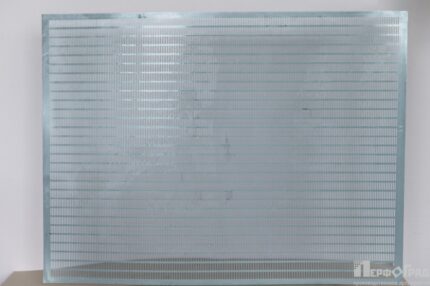 Решето 0,8x292x714 мм, прямоугольные отверстия 1,0 x 20 мм